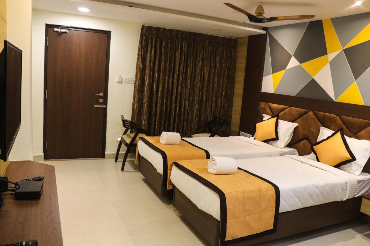Honey Hive Hotel พอร์ตแบลร์ ภายนอก รูปภาพ