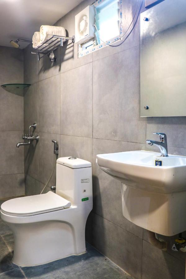 Honey Hive Hotel พอร์ตแบลร์ ภายนอก รูปภาพ